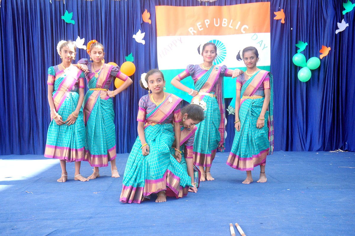 students on Republic Day